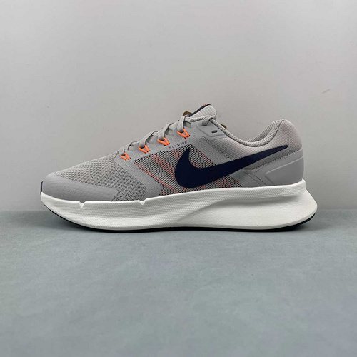 R Nike Run Swift3  DR2695-009  39 40 40 5 41 42 42 5 43 44 44 5